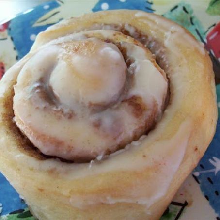 Jo Mama's Soft and Fluffy Cinnamon Rolls