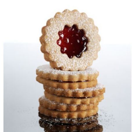 Raspberry-Almond Linzer Cookies