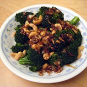 Broccoli with Garlic Butter and Cashews