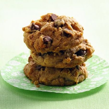 Chocolate Chip and Peanut Butter Cookies