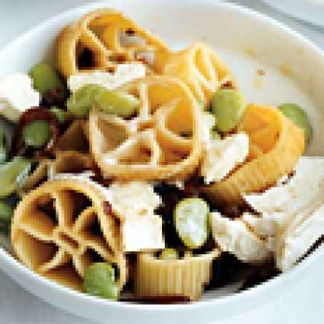 Wagon-Wheel Pasta & Goat Cheese