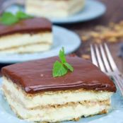 ECLAIR CAKE