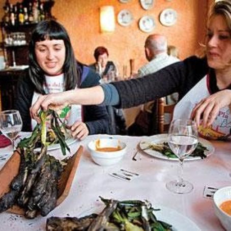 Grilled Green Onions with Romesco