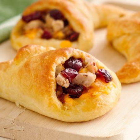 Sausage Stuffed Crescent Cornucopias