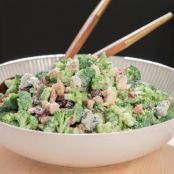 Broccoli Salad - Sweet and Crunchy