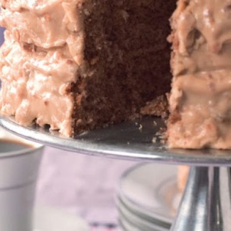 Old-Fashioned Jam Cake