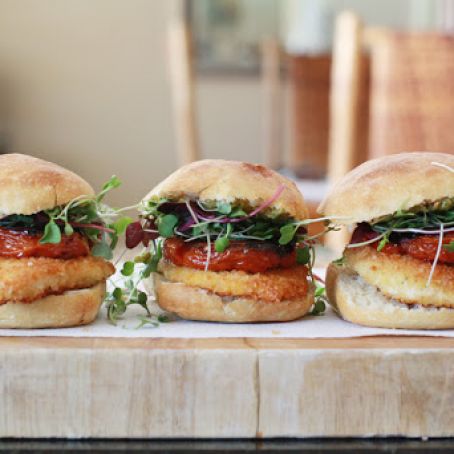 Chicken Sandwiches with Roasted Tomatoes and Pistachio Mint Pesto