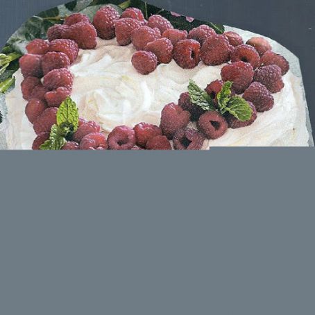 Sweetheart Fudge Cake