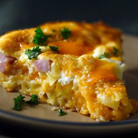 Ham Pie with Macaroni and Cheese****