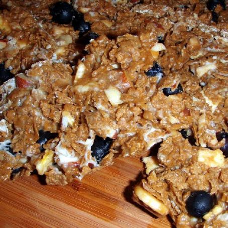 Blueberry Banana Granola Bars