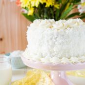 CLASSIC COCONUT CAKE