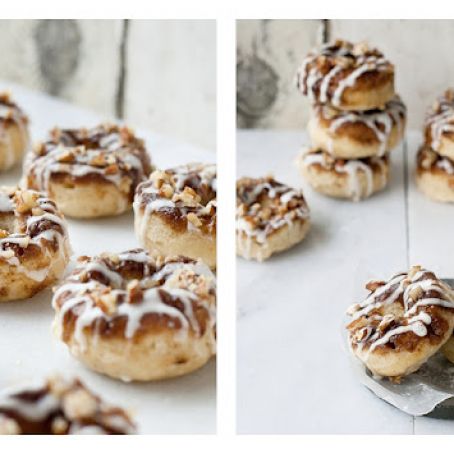 Cinnamon Roll Baked Doughnuts