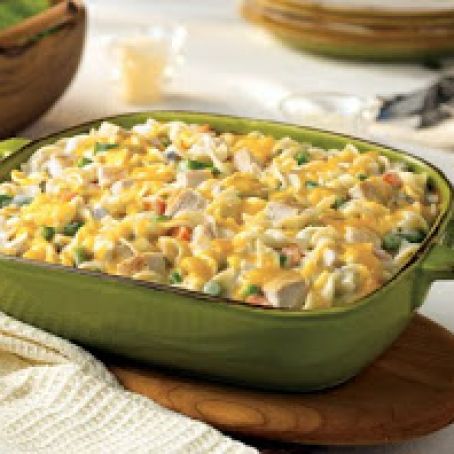 Hearty Chicken & Noodle Casserole