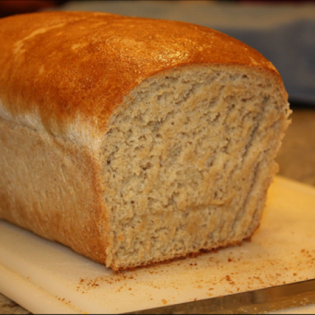 1/2 WHEAT 1/2 WHITE BREAD (VICKI'S RECIPE)