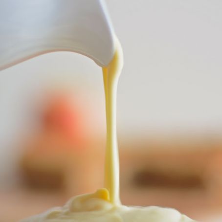 Cream Sauce for Crapes