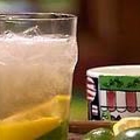 Spiced Rum Rickey
