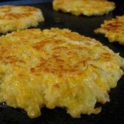 Cheesy Cauliflower Patties