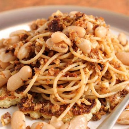 Pasta with White Beans, Roasted Cauliflower, & Toasted Garlic Breadcrumbs