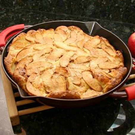 Apple Oven Pancake