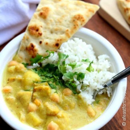 Instant Pot Yellow Chicken Curry and Jasmine Rice