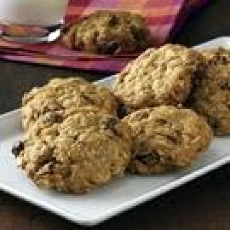 Vanishing Oatmeal Raisin Cookies