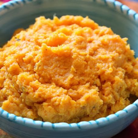 Slow Cooker Garlic Sweet Potato Mash