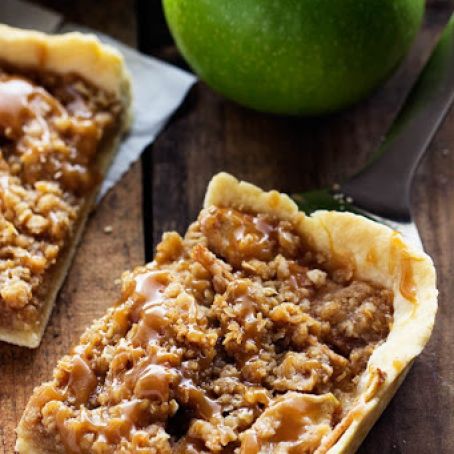 Caramel Apple Slab Pie