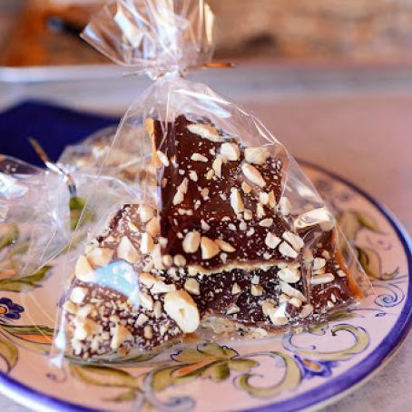 Cashew Chocolate Crackle - Pioneer Woman