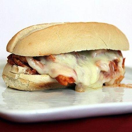 Slow Cooker Chicken Parmesan Sandwiches
