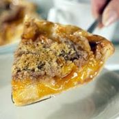 Peach Streusel Pie