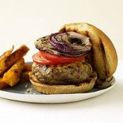 Cheeseburger with Grilled Onions