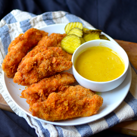 The Best Oven Fried Chicken Ever {With Creamy Honey Mustard} Read more at http://www.yammiesnoshery.com/2014/05/the-best-oven-fried-chicken-ever-with.html#sMMIwjeKqqj2ZLx3.99