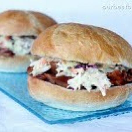 BBQ Pulled Pork Sandwiches (ourbestbites)