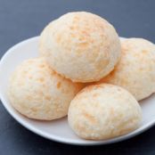 quickbread - Brazilian Cheese Buns (Pão de Queijo)