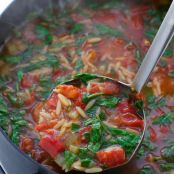 Italian Orzo Tomato Spinach Soup