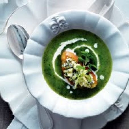 Pear and Watercress Soup with Stilton Crouton