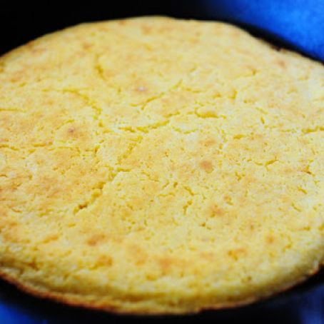 Cast Iron Skillet Corn Bread
