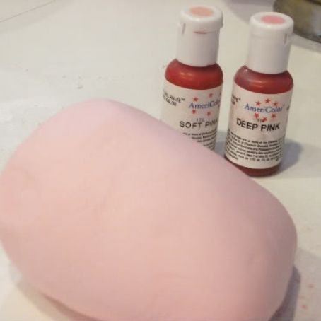 FROSTING - Homemade Fondant