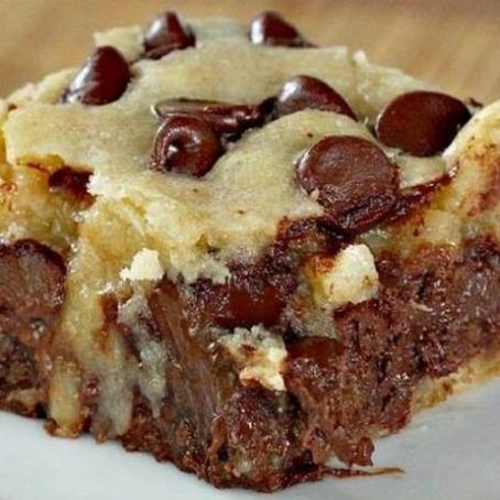Chunky Monkey Brownies
