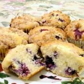 Streusel-Topped Blueberry Muffins