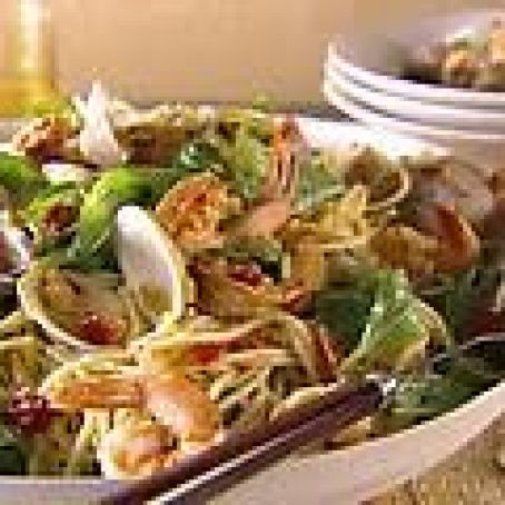 Spaghetti with Pinot Grigio and Seafood