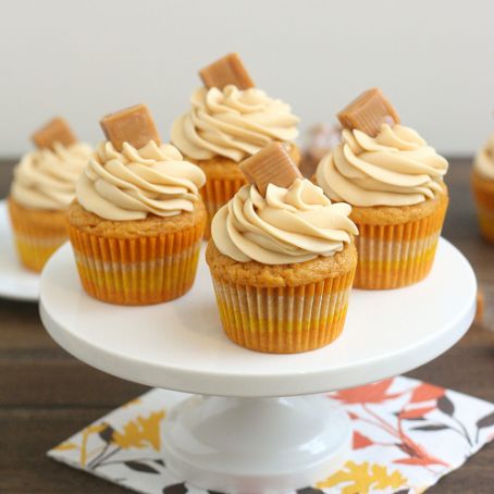 Brown Butter Pumpkin Cupcakes with Caramel Cream Cheese Frosting