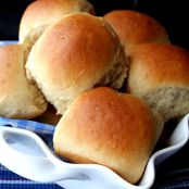 Fluffy Honey Wheat Dinner Rolls