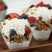 Berry Breakfast Parfaits