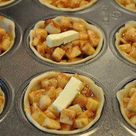 Bite Size Apple Pies in Cupcake tins