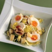 romaine salad with grilled onion, potatoes and gently boiled eggs barzotte, su verdure cotte e crude, e uova