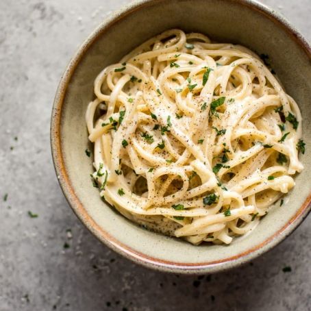 Creamy Garlic pasta