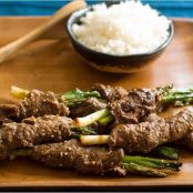 GLAZED BEEF & SCALLION ROLLS