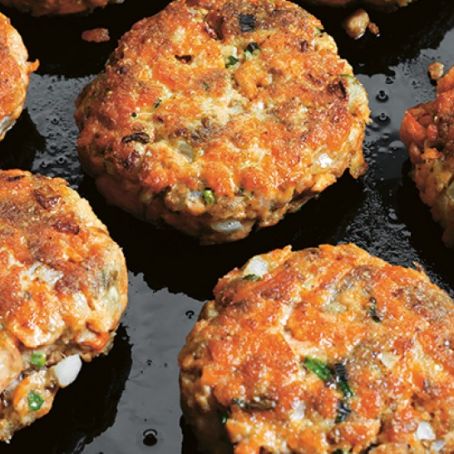 Dr. Josh Axe’s Salmon Cakes with Garlic Aioli