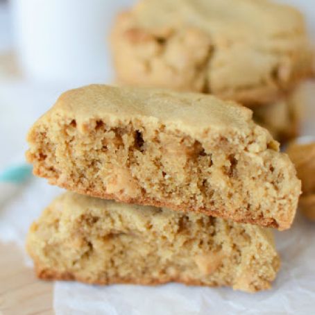 Bakery Style Peanut Butter Cookies